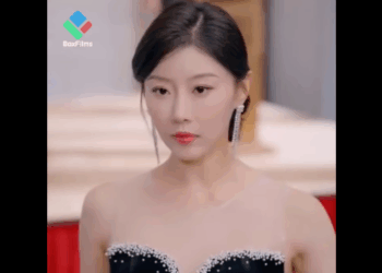 N1511010 สาวโลกสวยหว งใช ดาบว เศษข นหน าใส เม ยหลวง ไม นไรโดนตบหน ากลางท ประช มจนหน าหงาย! part2