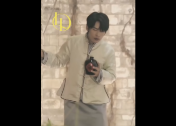 N1812003_นเนอร ดพ งเม อความล บถ กเป ดเผยกลางโต ะหร หราท ามกลางแขก.(1123) Viral_part2