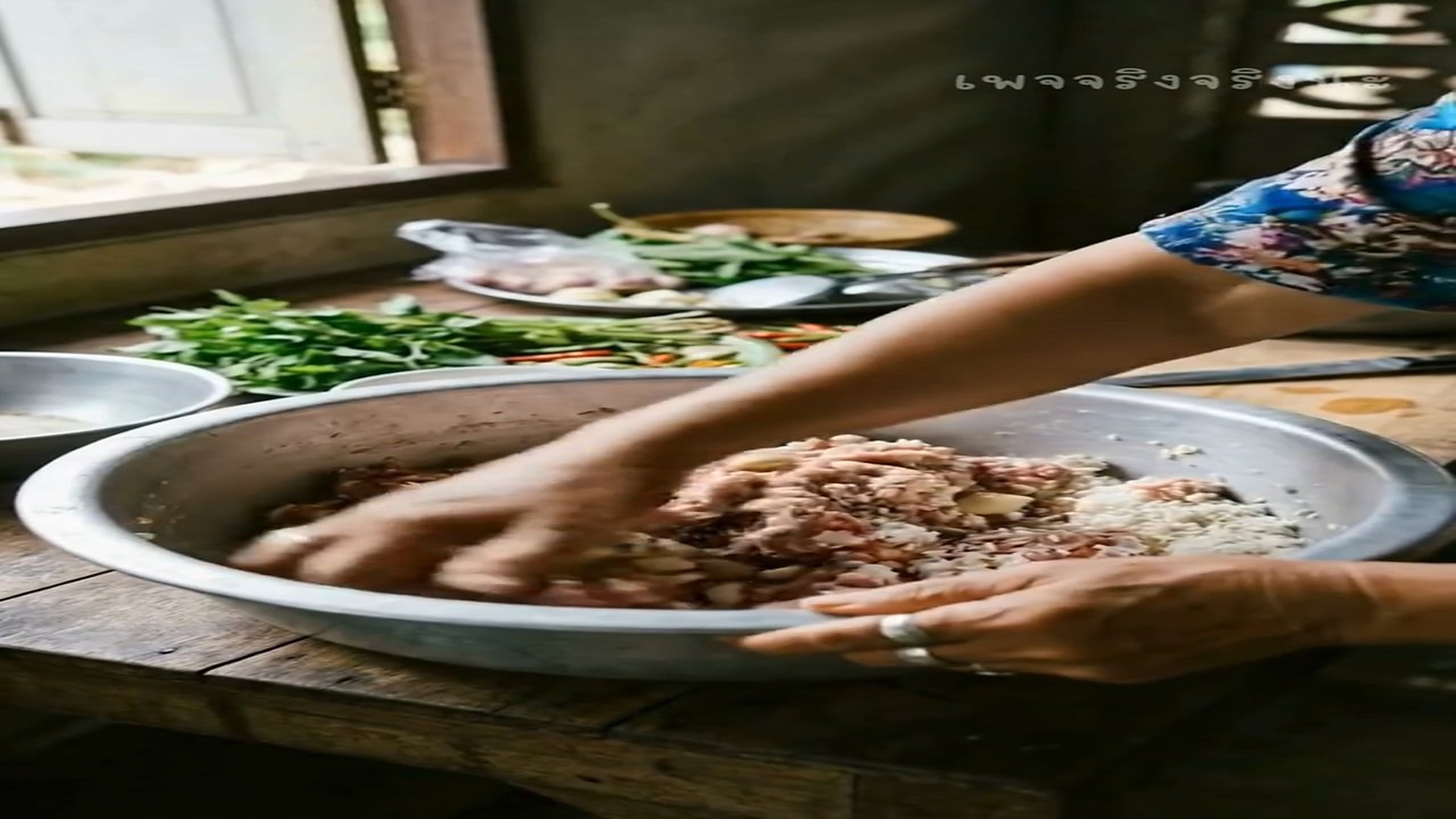 N0808012_3ป ท เขาปาเศษเน อใส หน า หาร ไหมว า ม นทำเง น 2 ล าน ให ฉ นตอกกล บสา_part2